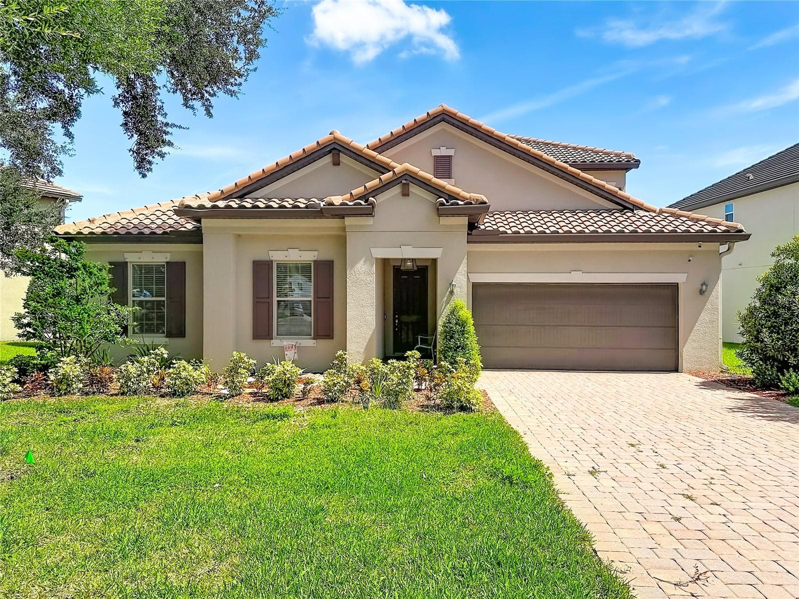 Single Family Residence at 1107 ISOBEL RESERVE LN, TAMPA, photo 13 of 86