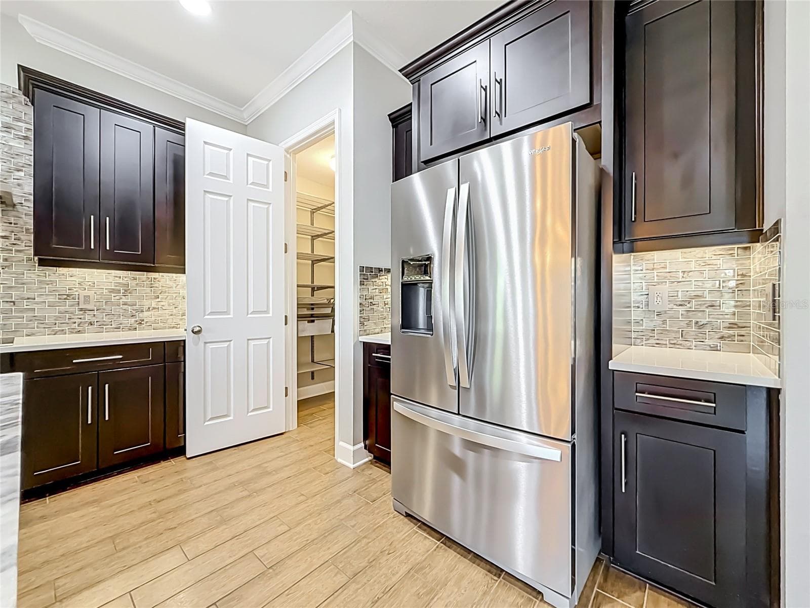 Single Family Residence at 1107 ISOBEL RESERVE LN, TAMPA, photo 18 of 86
