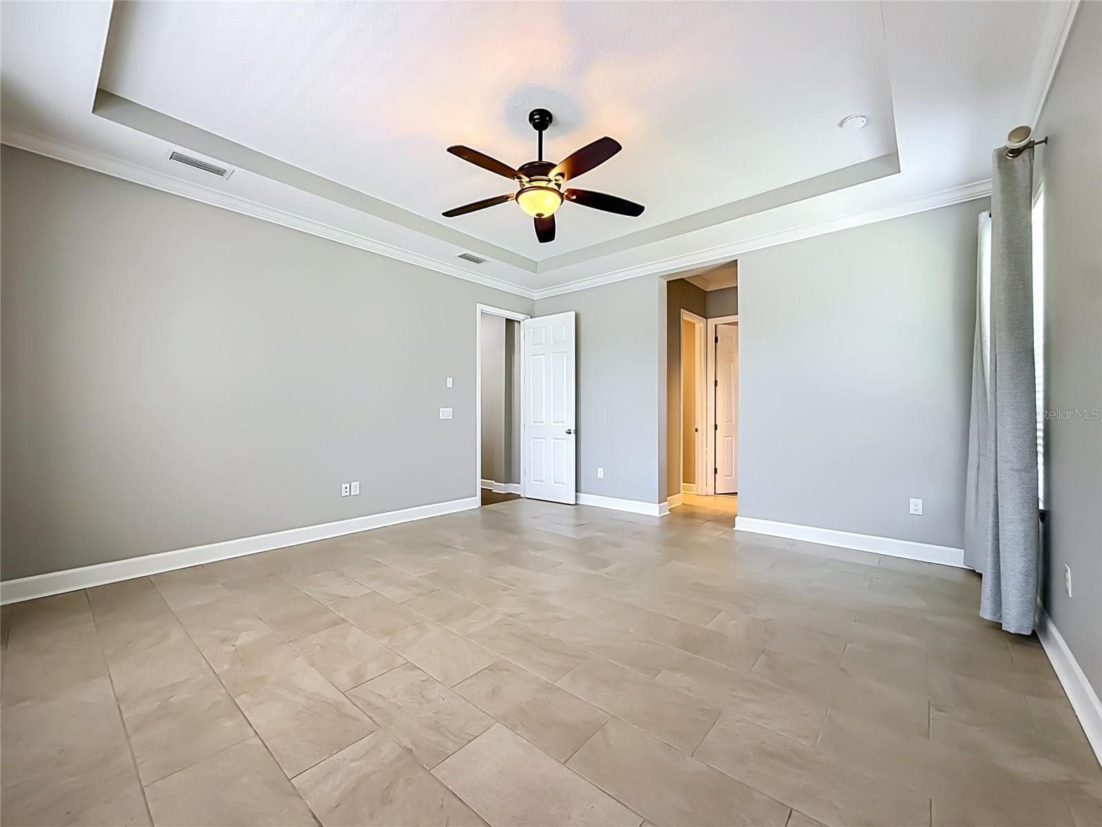 Single Family Residence at 1107 ISOBEL RESERVE LN, TAMPA, photo 55 of 86