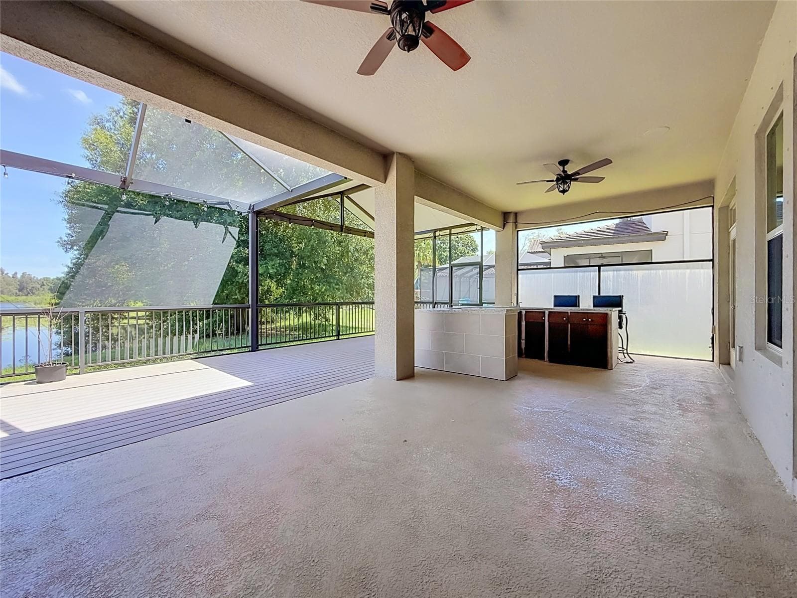 Single Family Residence at 1107 ISOBEL RESERVE LN, TAMPA, photo 66 of 86