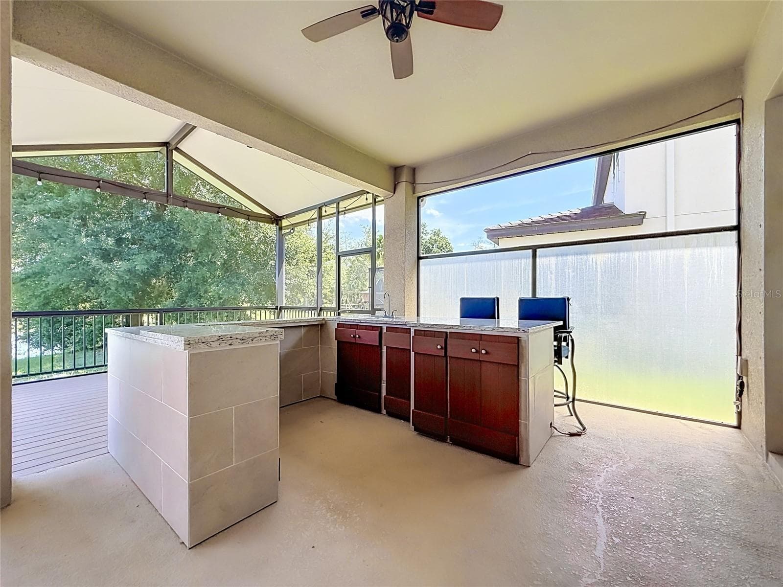 Single Family Residence at 1107 ISOBEL RESERVE LN, TAMPA, photo 67 of 86