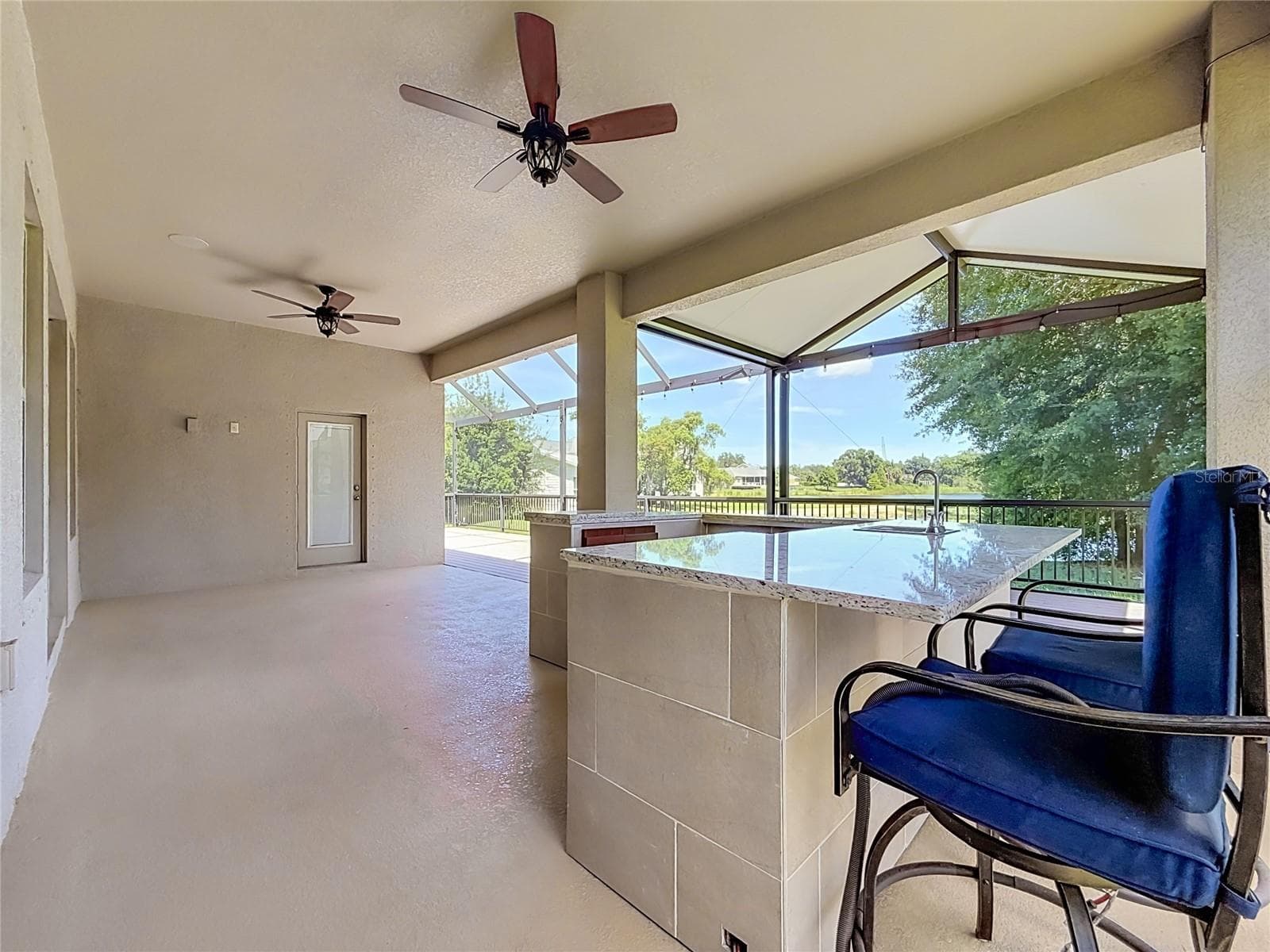 Single Family Residence at 1107 ISOBEL RESERVE LN, TAMPA, photo 68 of 86