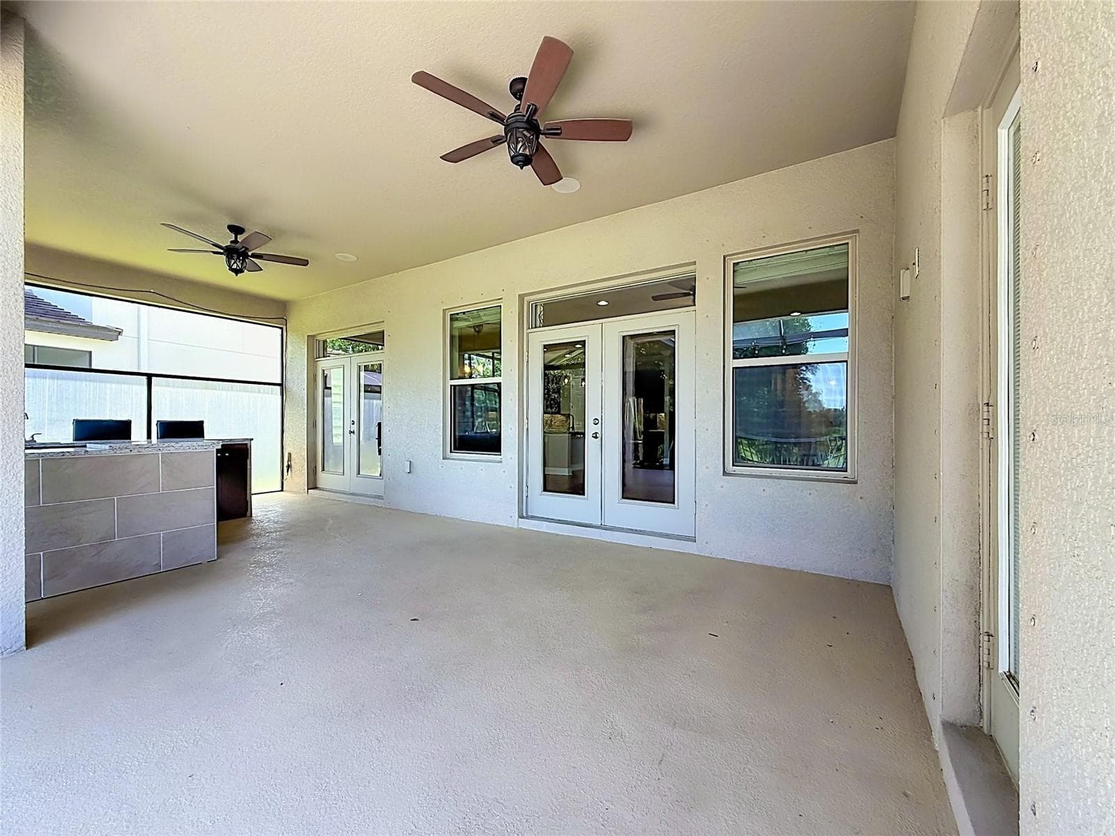 Single Family Residence at 1107 ISOBEL RESERVE LN, TAMPA, photo 69 of 86