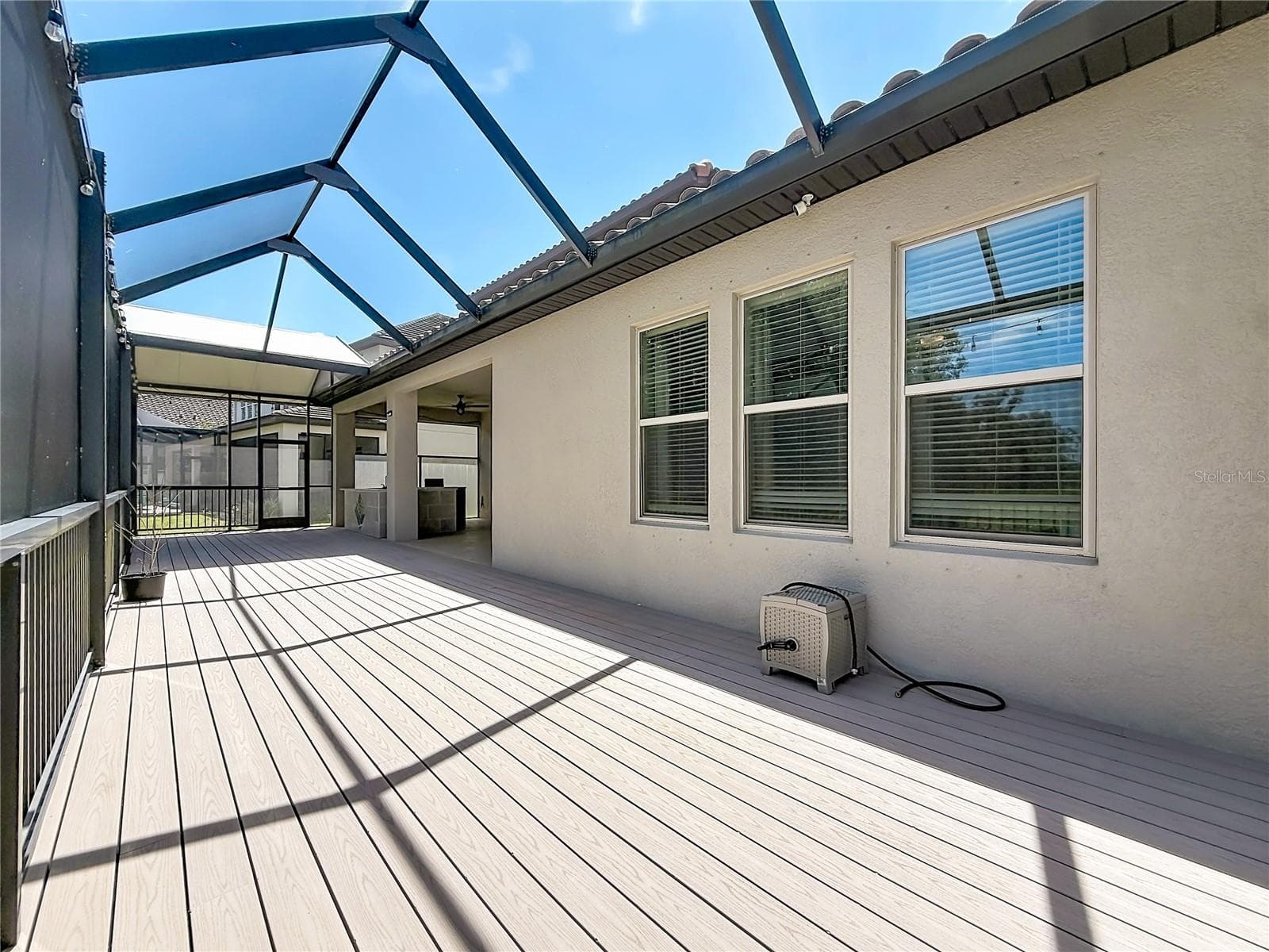 Single Family Residence at 1107 ISOBEL RESERVE LN, TAMPA, photo 74 of 86