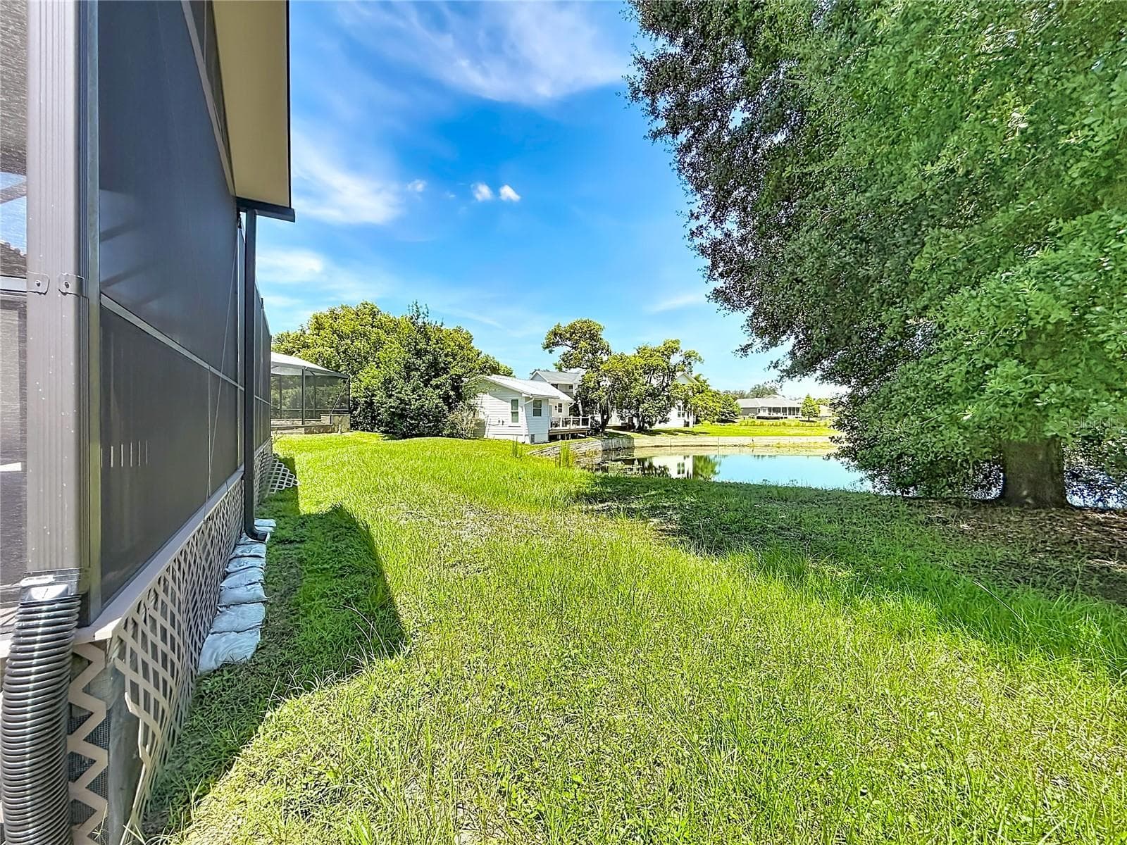 Single Family Residence at 1107 ISOBEL RESERVE LN, TAMPA, photo 78 of 86