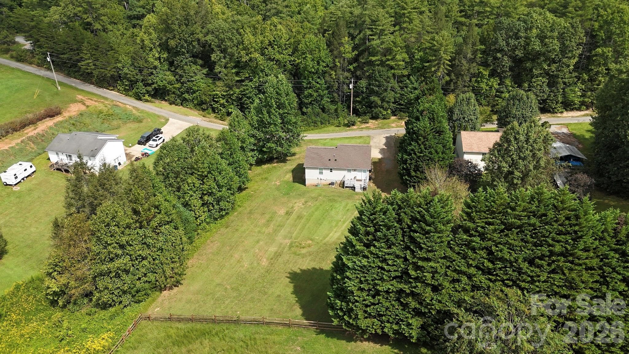 Single Family Residence at 2827 Hollybrook Lane, Morganton, photo 6 of 26