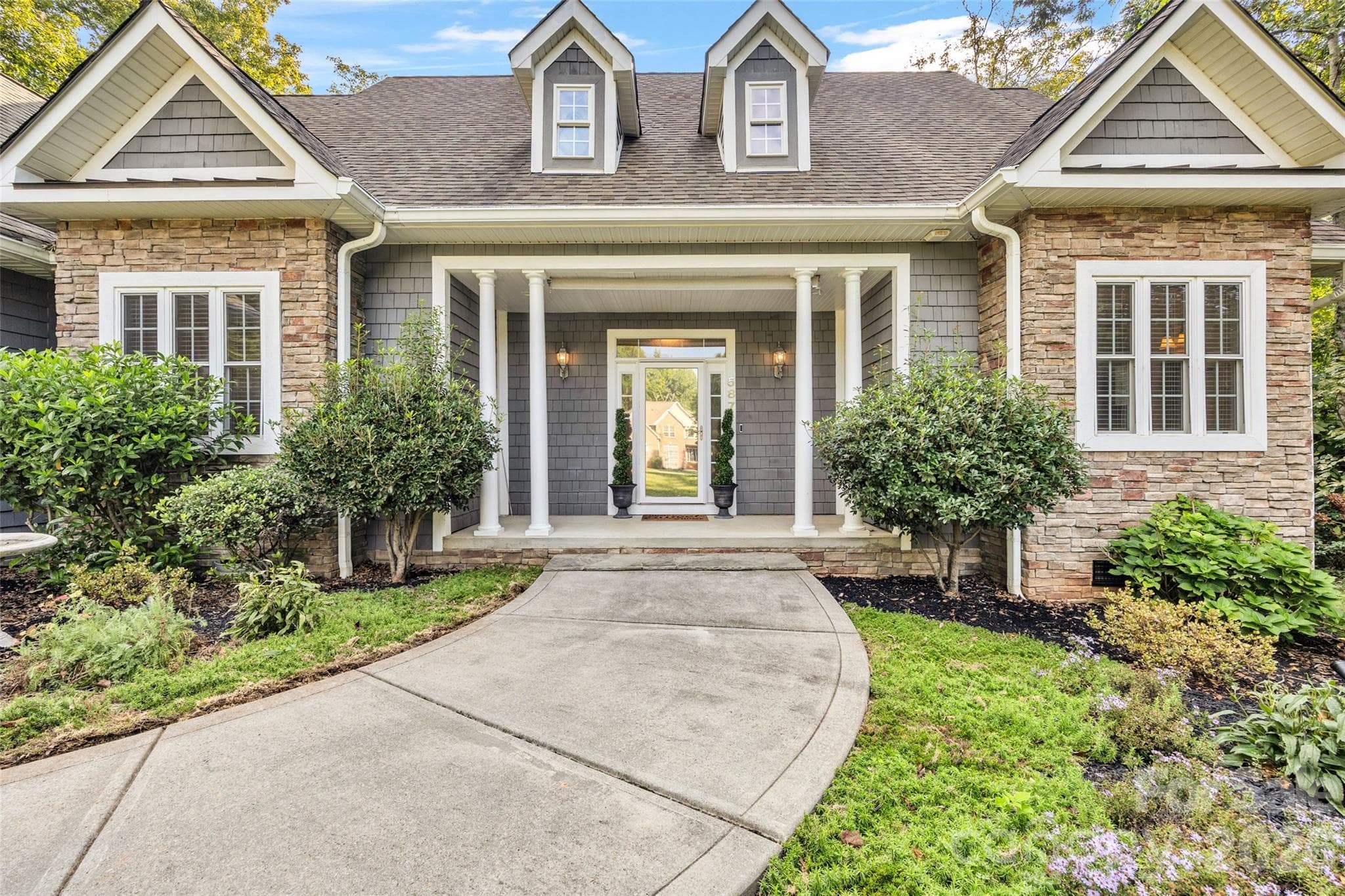 Single Family Residence at 587 Amesbury Drive, Mt Ulla, photo 2 of 37