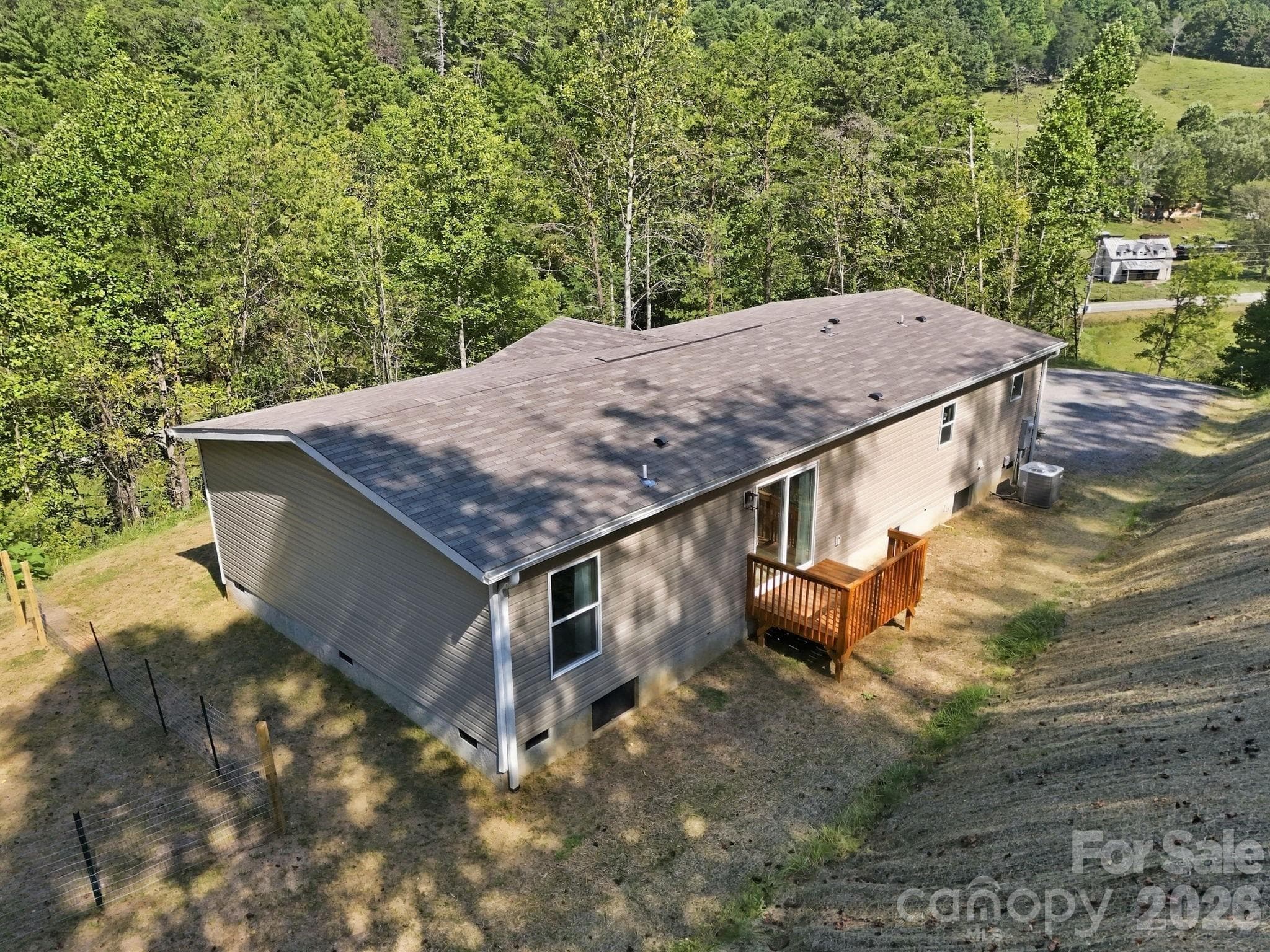 Single Family Residence at 1001 Fisher Lane, Marshall, photo 31 of 45
