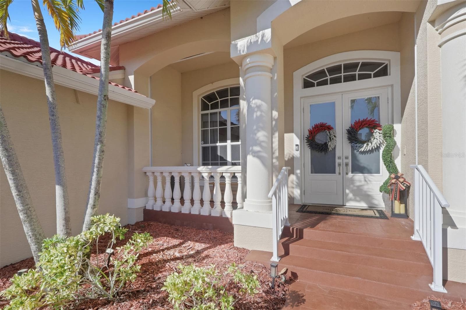 Front porch to enjoy the morning sunrises - 8451 SOUTHWIND BAY CIR, FORT MYERS