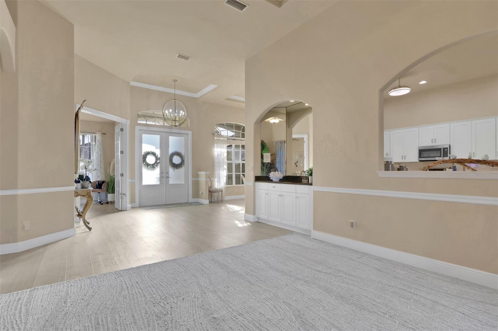 Entry into the Formal Living area - 8451 SOUTHWIND BAY CIR, FORT MYERS