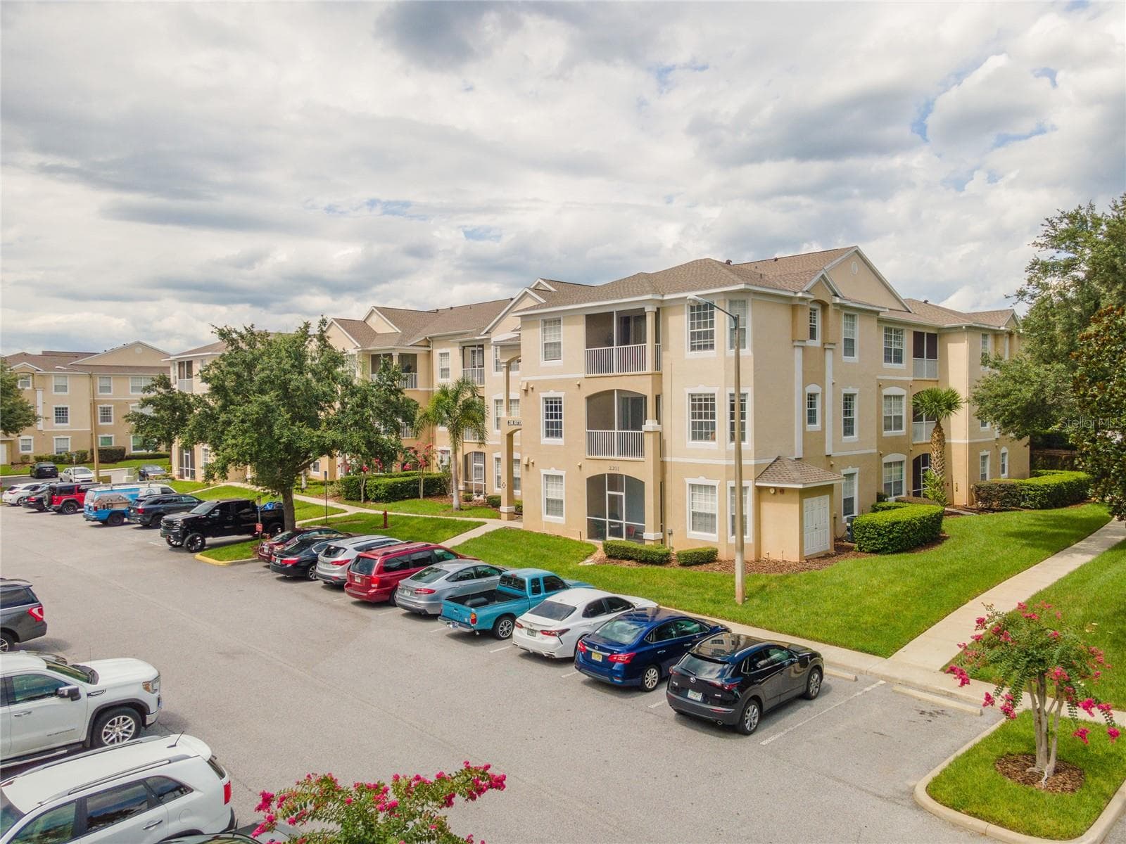 Building - 2301 BUTTERFLY PALM WAY #203, KISSIMMEE