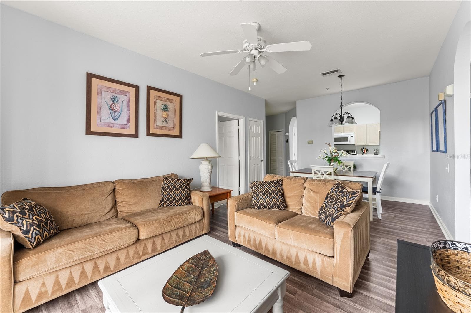 Living Room - 2301 BUTTERFLY PALM WAY #203, KISSIMMEE