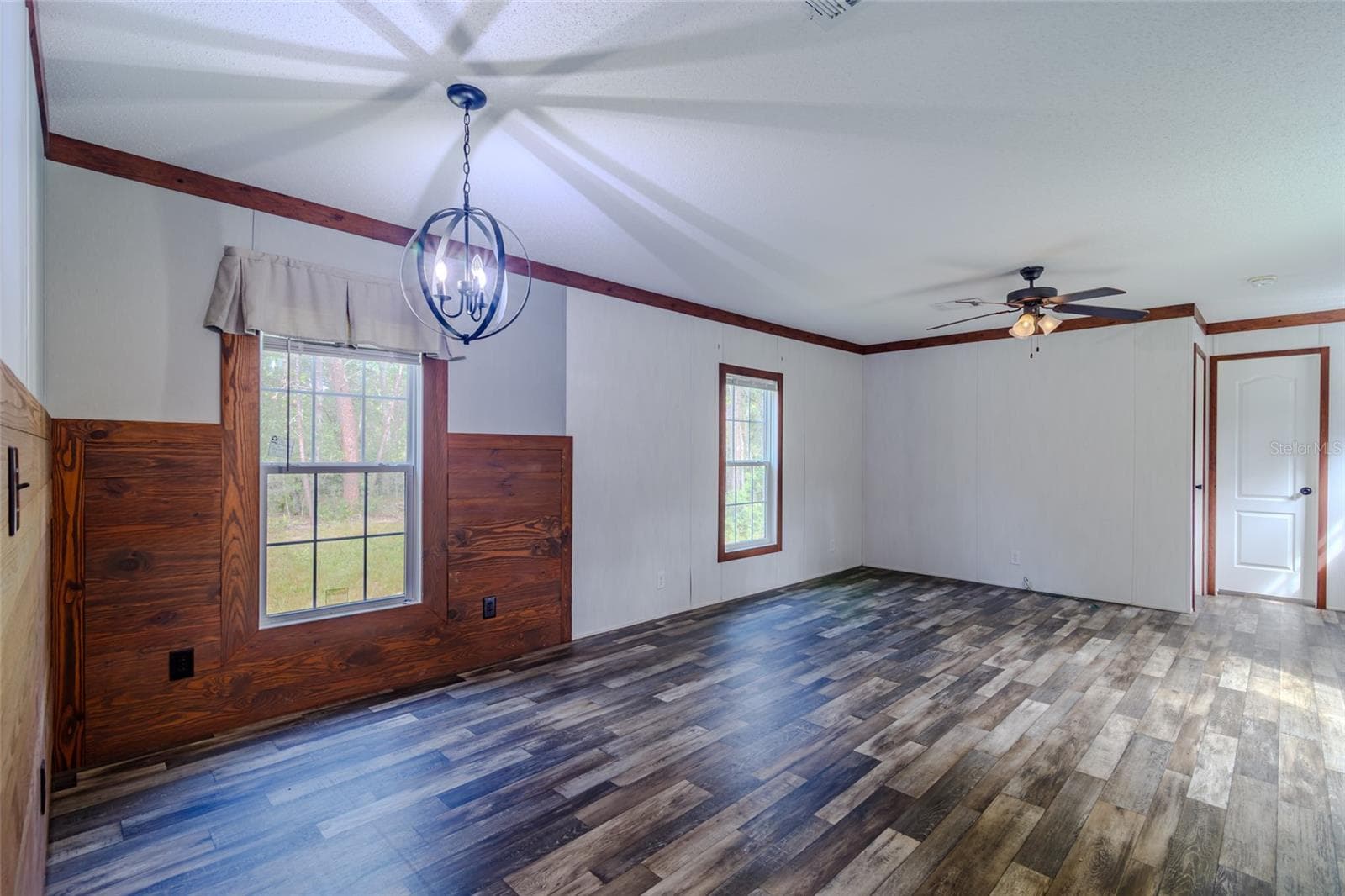 Manufactured Home at 23778 NE 113TH AVE, FORT MC COY, photo 9 of 22