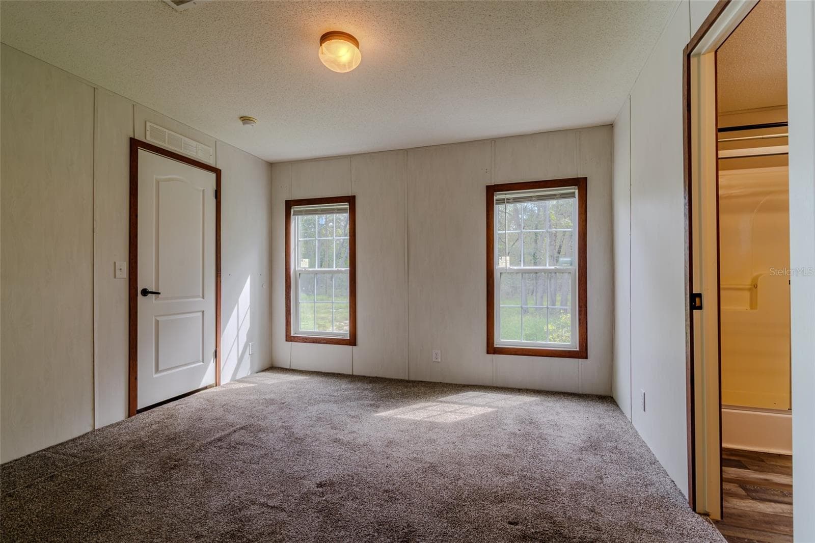 Manufactured Home at 23778 NE 113TH AVE, FORT MC COY, photo 14 of 22