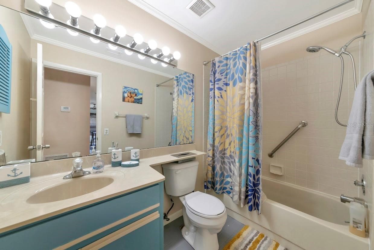 Condominium at 7517 34TH AVE W #6, BRADENTON, photo 10 of 20
