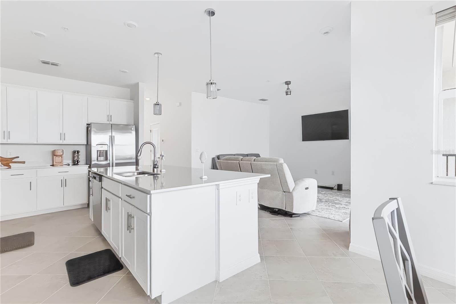 Condominium at 17600 OPAL SAND DR #402, VENICE, photo 6 of 27