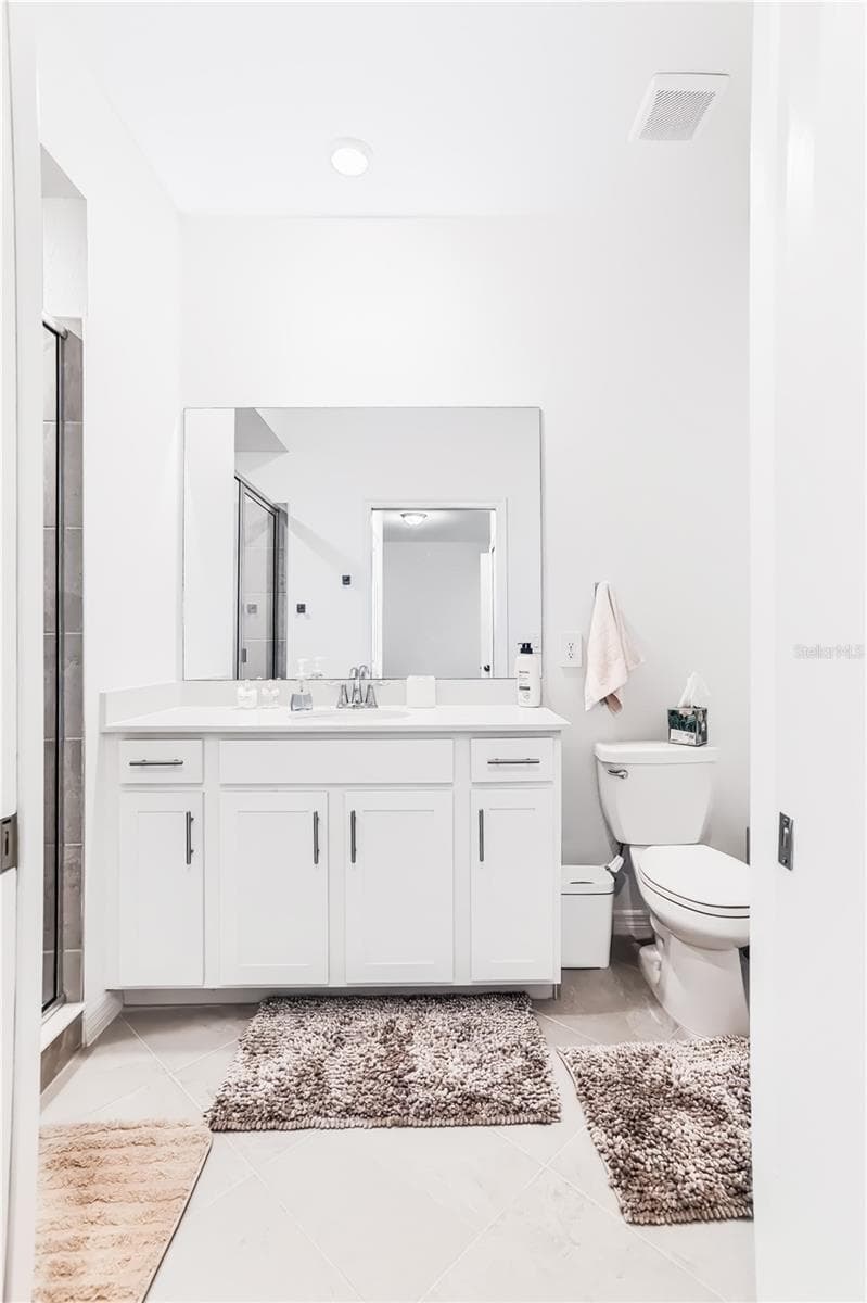 Master Bathroom - 17600 OPAL SAND DR #402, VENICE