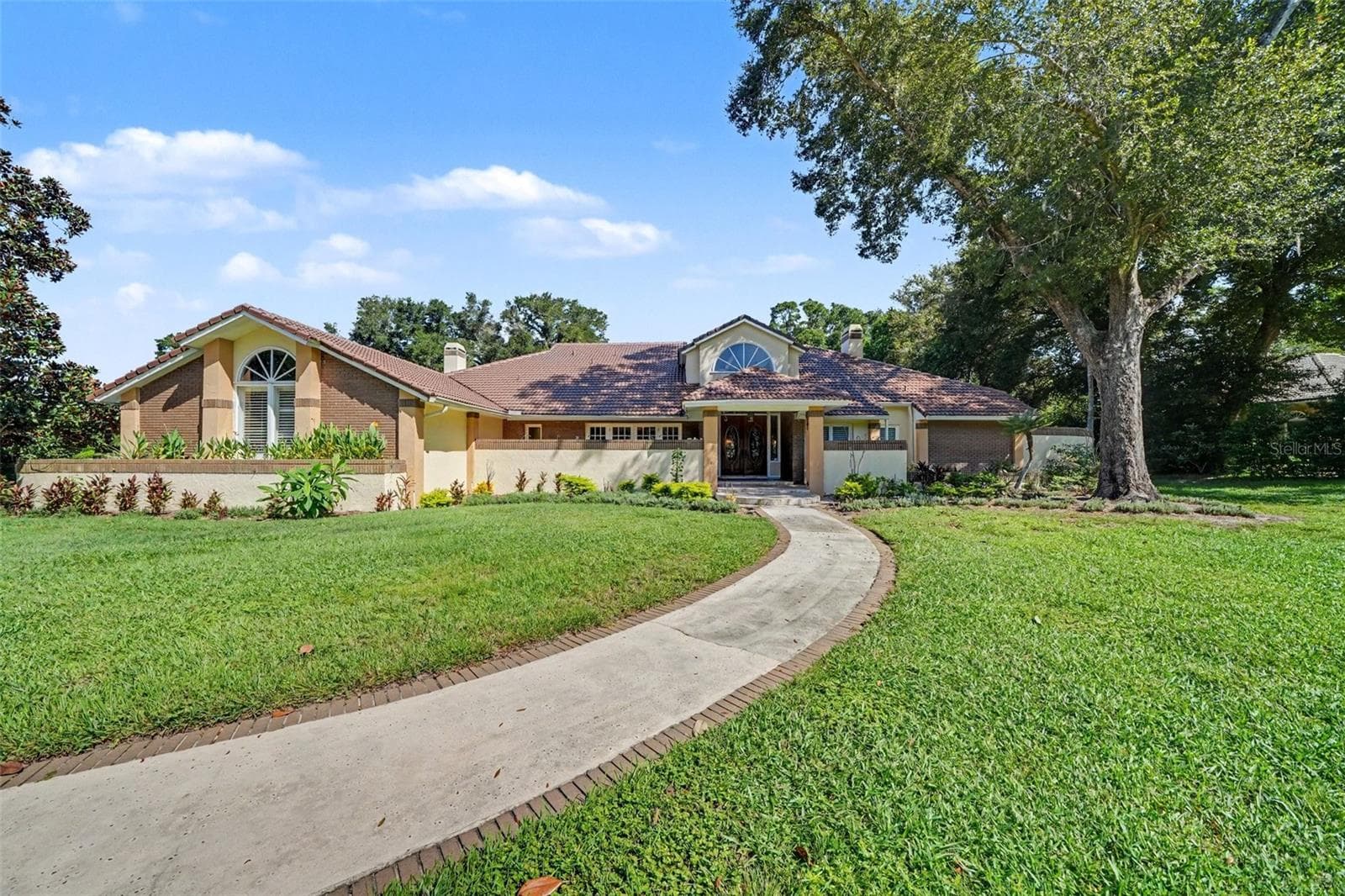 1820 WINGFIELD DR