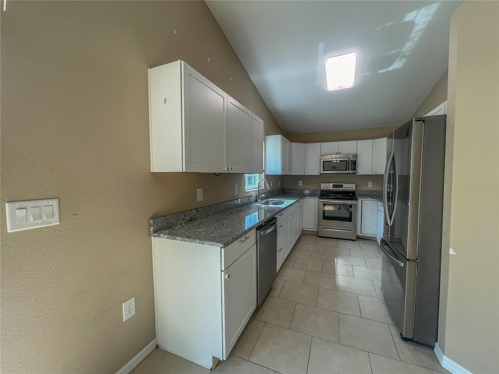 Single Family Residence at 15316 SCAUP DUCK AVE, WEEKI WACHEE, photo 10 of 25