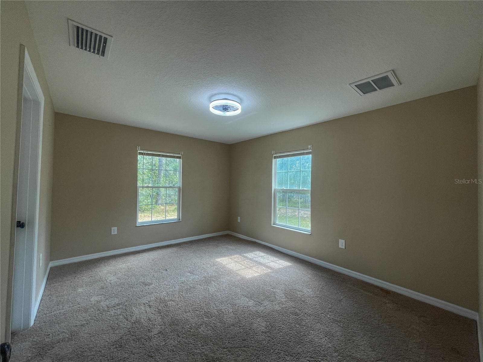 Single Family Residence at 15316 SCAUP DUCK AVE, WEEKI WACHEE, photo 14 of 25