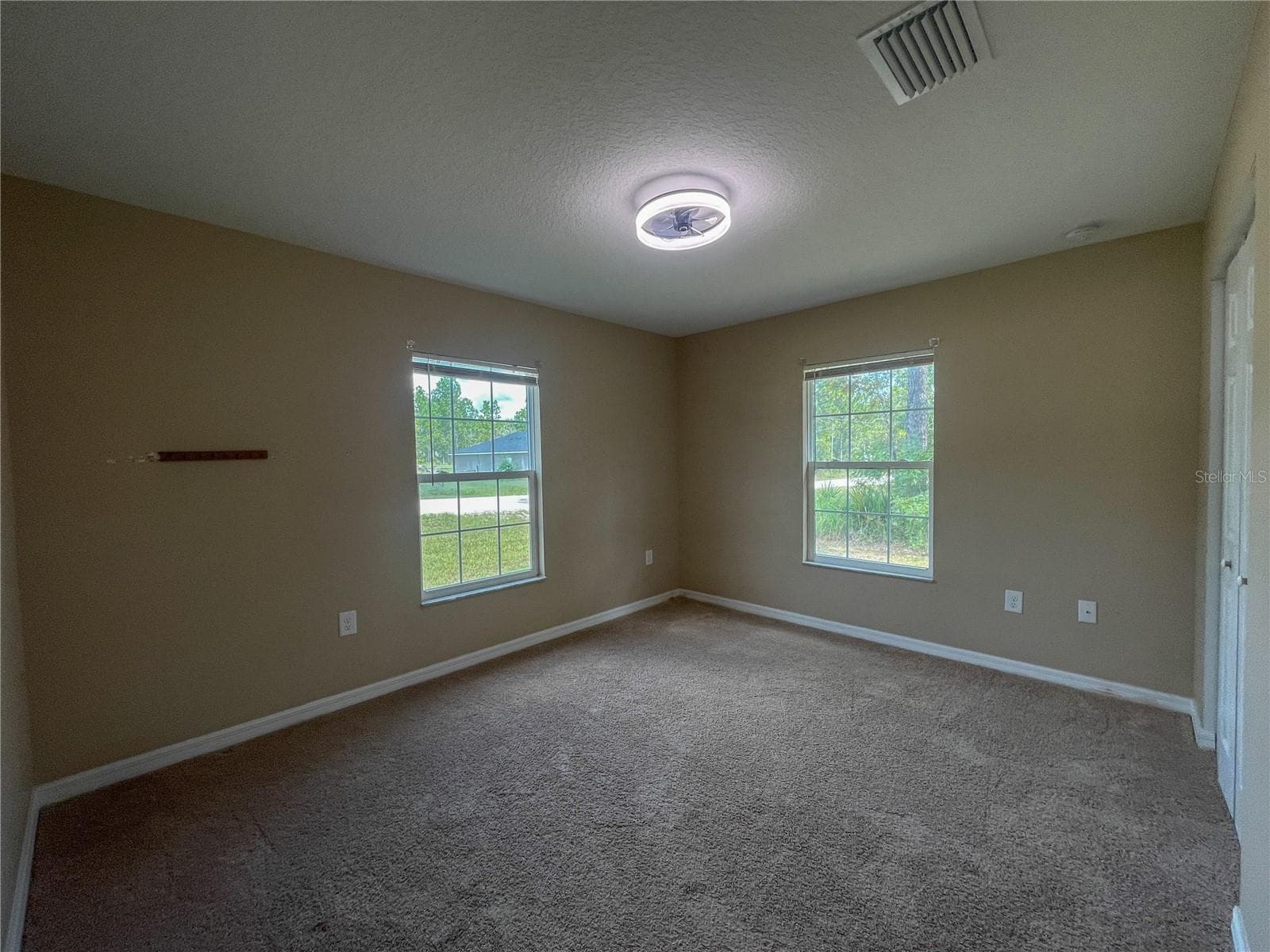 Single Family Residence at 15316 SCAUP DUCK AVE, WEEKI WACHEE, photo 19 of 25