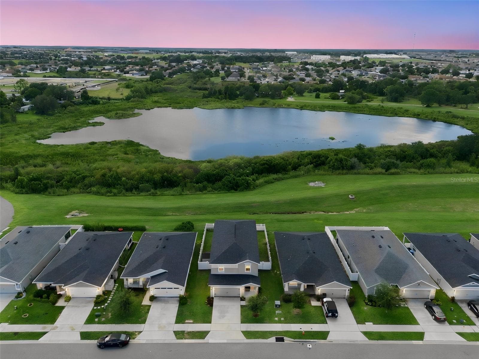 Single Family Residence at 1191 MOUNTAIN FLOWER LN, DAVENPORT, photo 2 of 55