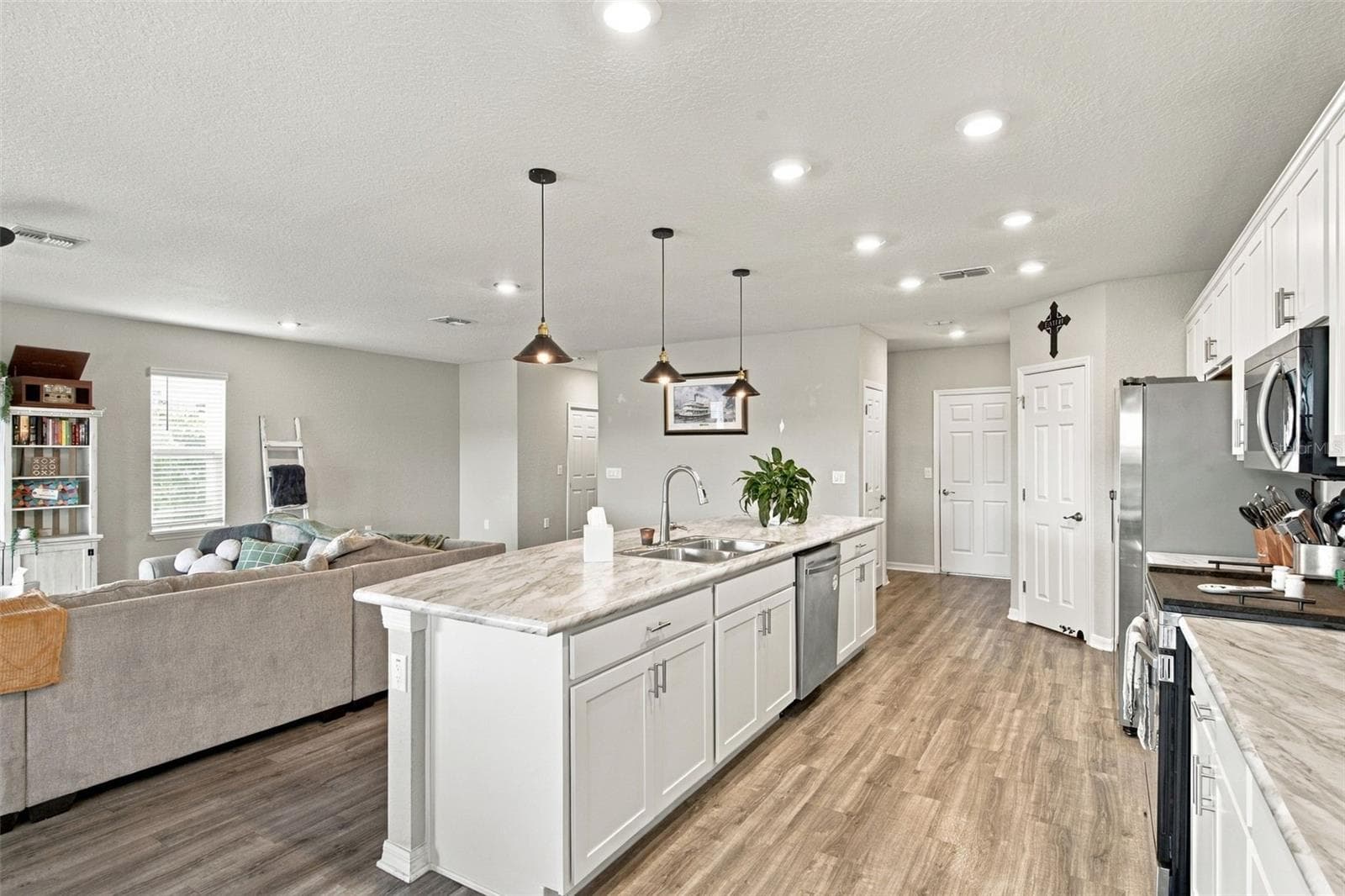 Single Family Residence at 1191 MOUNTAIN FLOWER LN, DAVENPORT, photo 13 of 55
