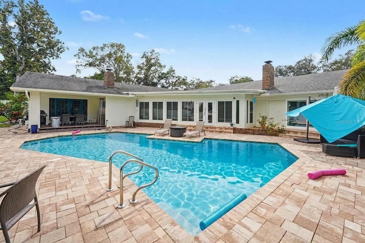 Virtually Enhanced - 921 COLLEGE HILL DR, CLEARWATER