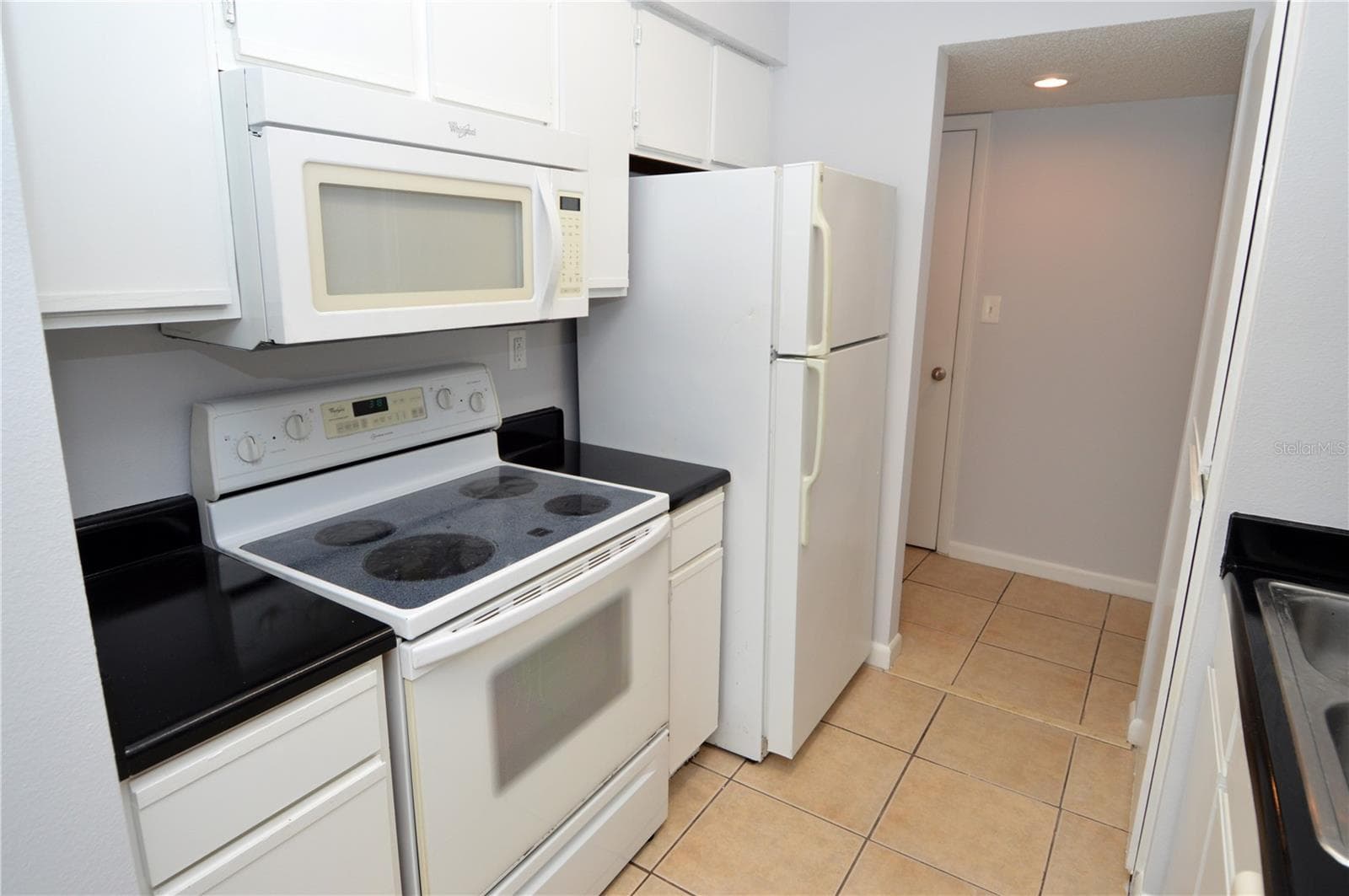 Condominium at 8638 FANCY FINCH DR #101, TAMPA, photo 4 of 85