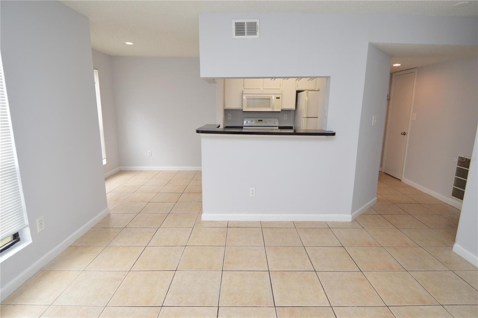 Condominium at 8638 FANCY FINCH DR #101, TAMPA, photo 7 of 85