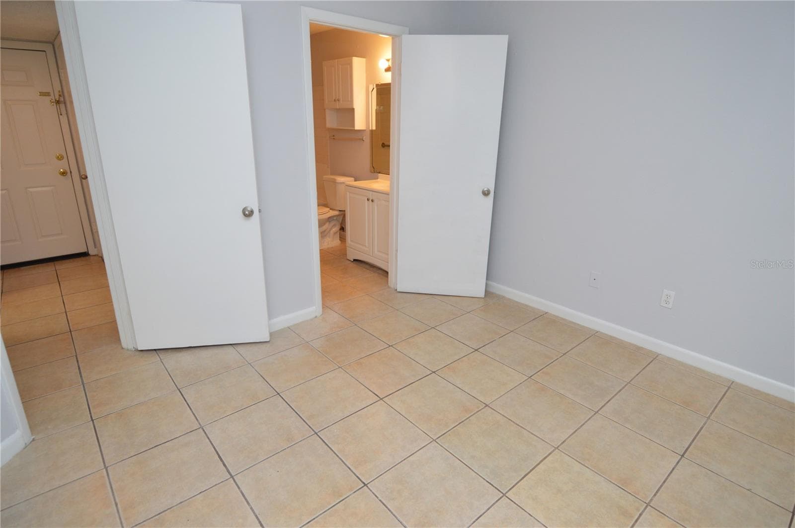 Condominium at 8638 FANCY FINCH DR #101, TAMPA, photo 25 of 85