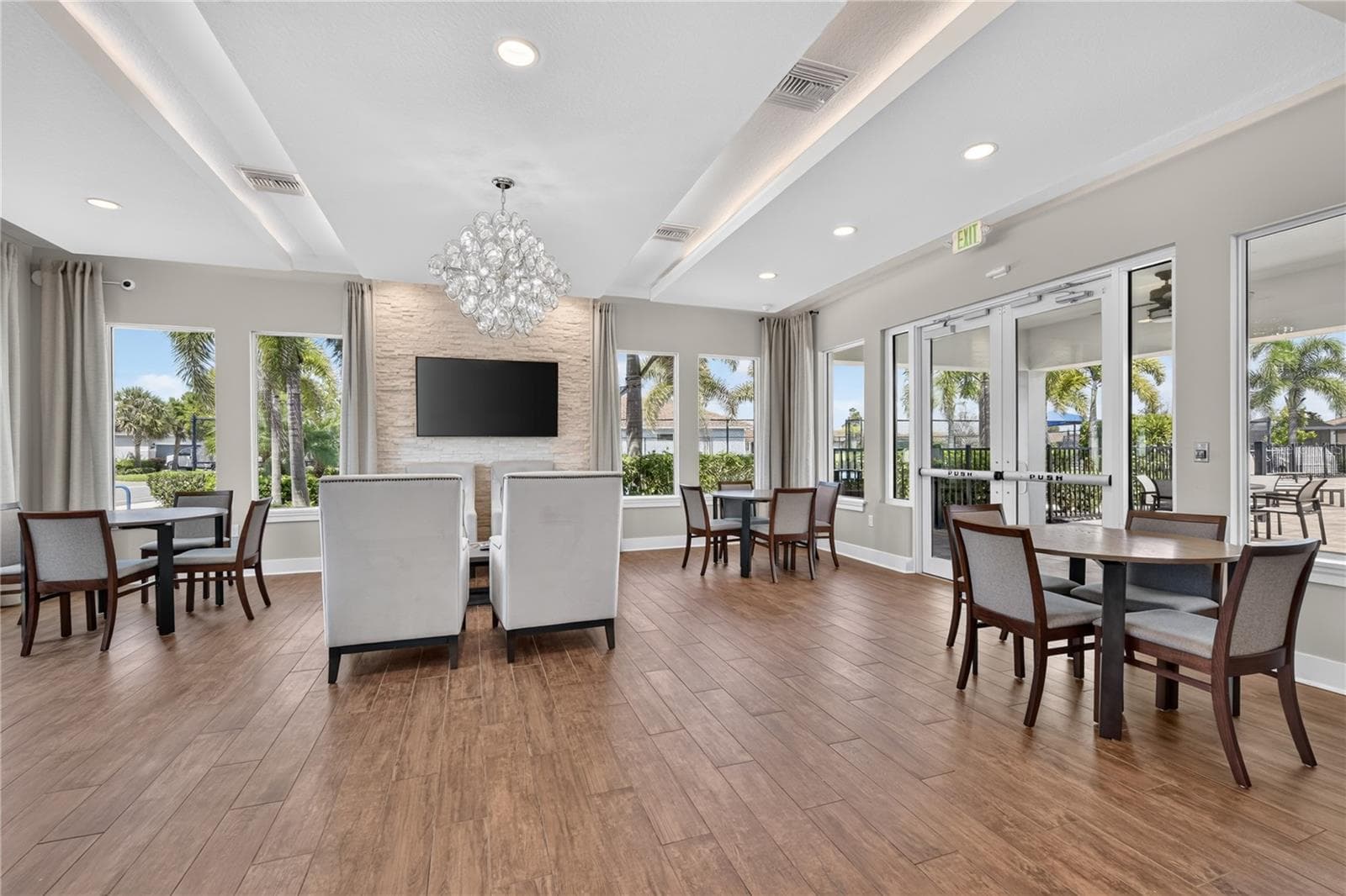 Community Workspace - 257 DAYLILY BLVD, NOKOMIS
