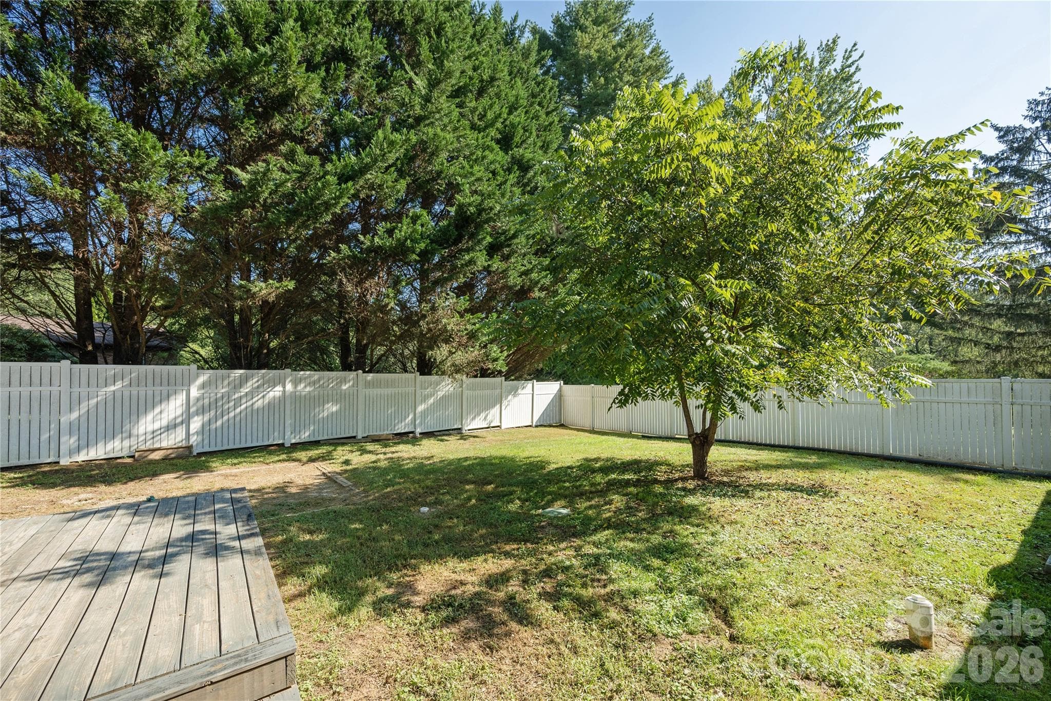 Single Family Residence at 1376 Glenheath Drive, Hendersonville, photo 27 of 30