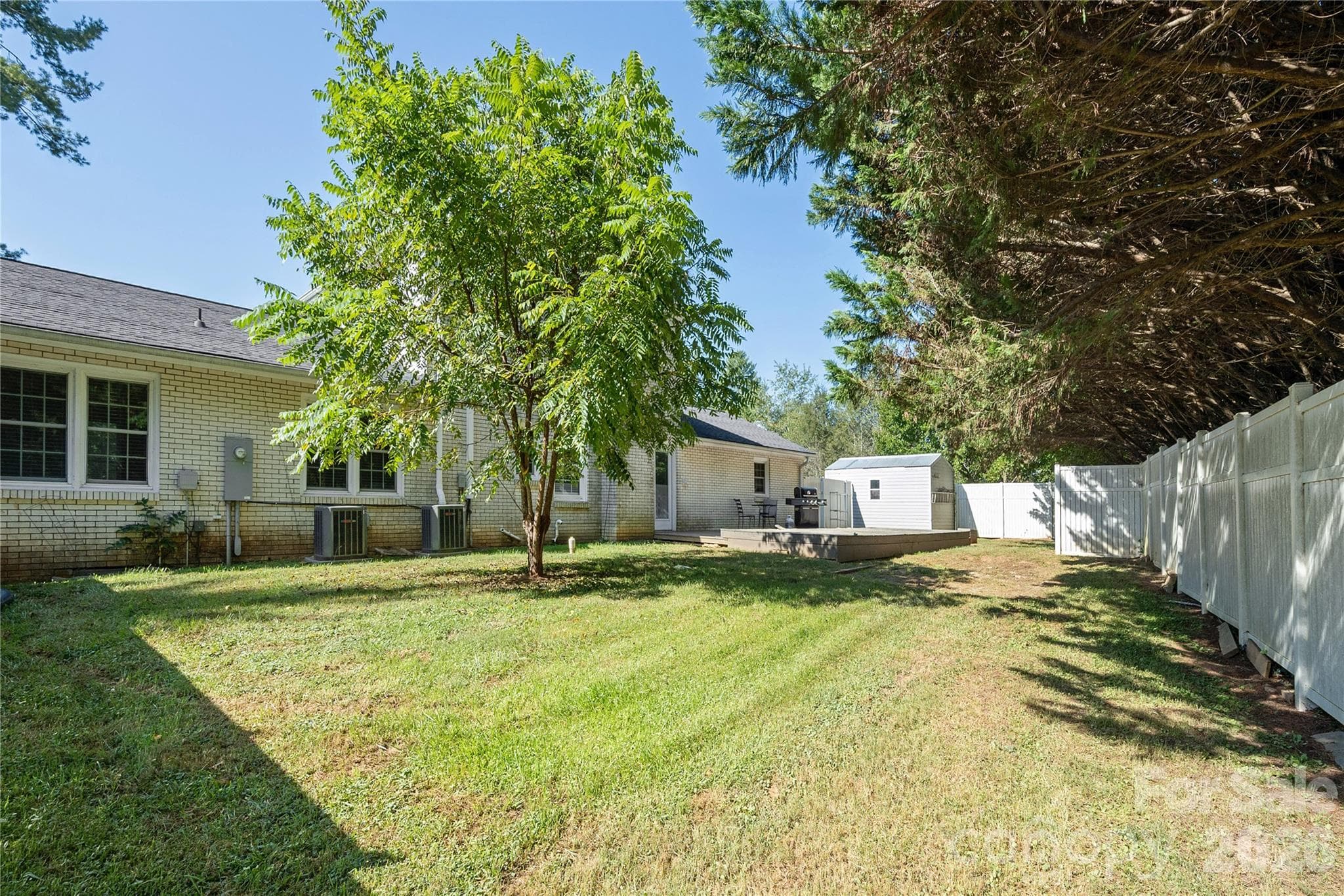 Single Family Residence at 1376 Glenheath Drive, Hendersonville, photo 28 of 30