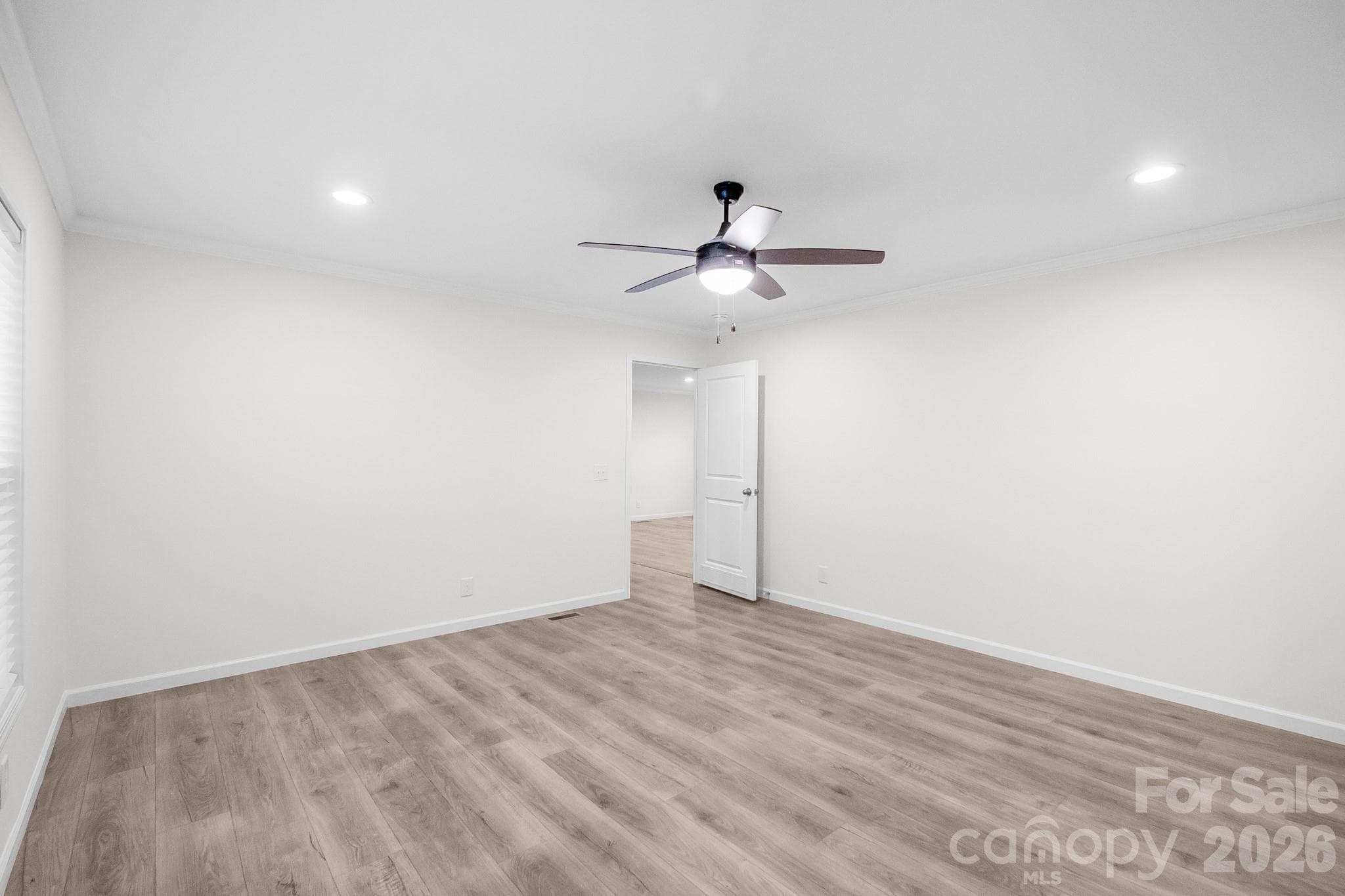 Single Family Residence at 1120 Hammond Carnes Road, Lancaster, photo 11 of 46