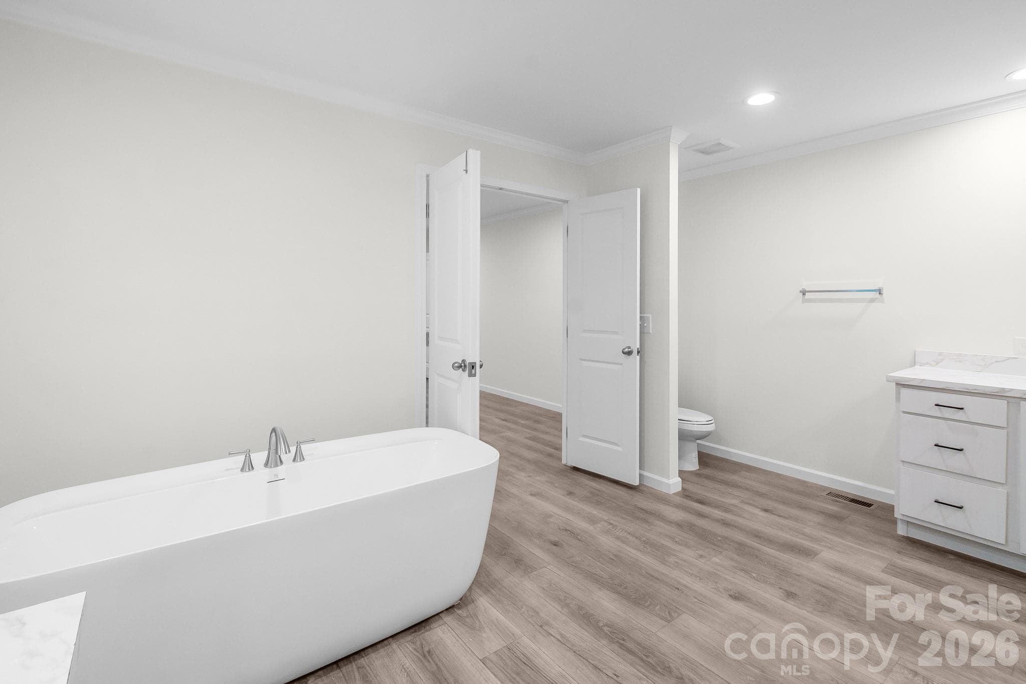 Single Family Residence at 1120 Hammond Carnes Road, Lancaster, photo 15 of 46