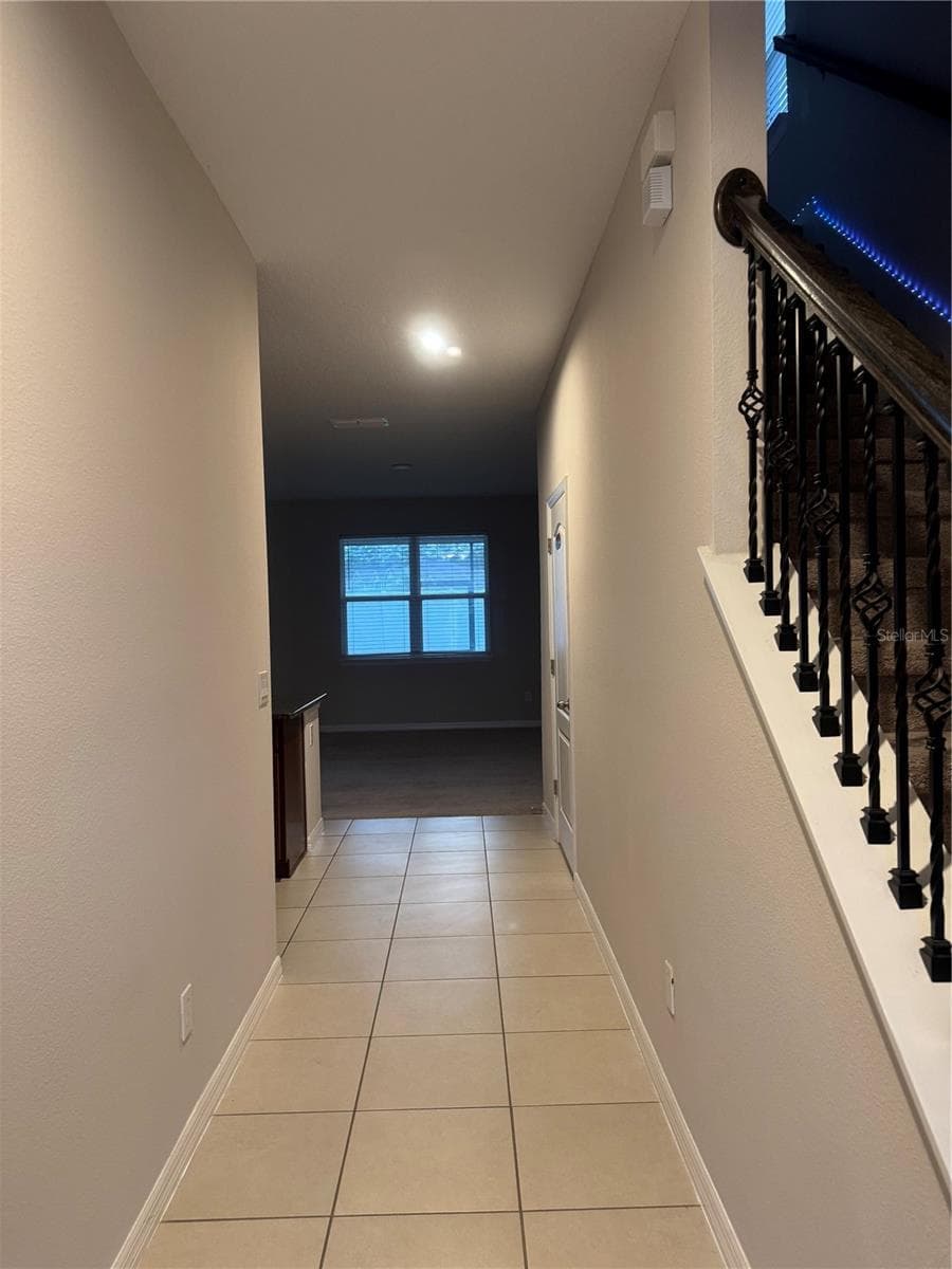 Front 1st Floor Hallway - 3966 CRAWLEY DOWN LOOP, SANFORD