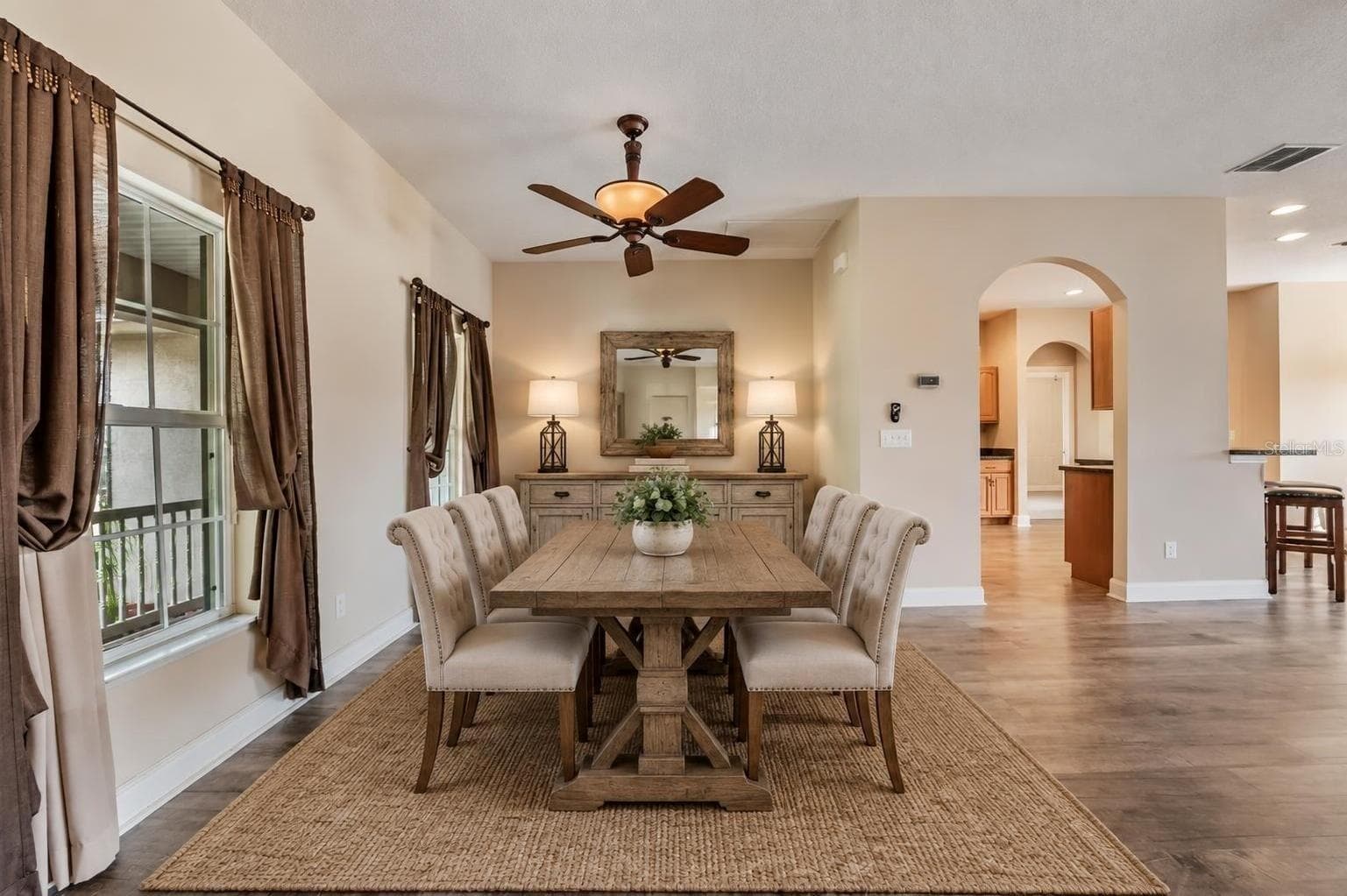 staged dining room - 17216 ALDERMAN TURNER RD, WIMAUMA