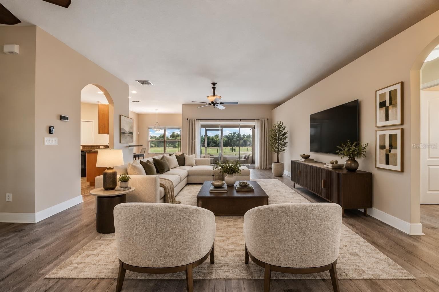 staged LR - 17216 ALDERMAN TURNER RD, WIMAUMA