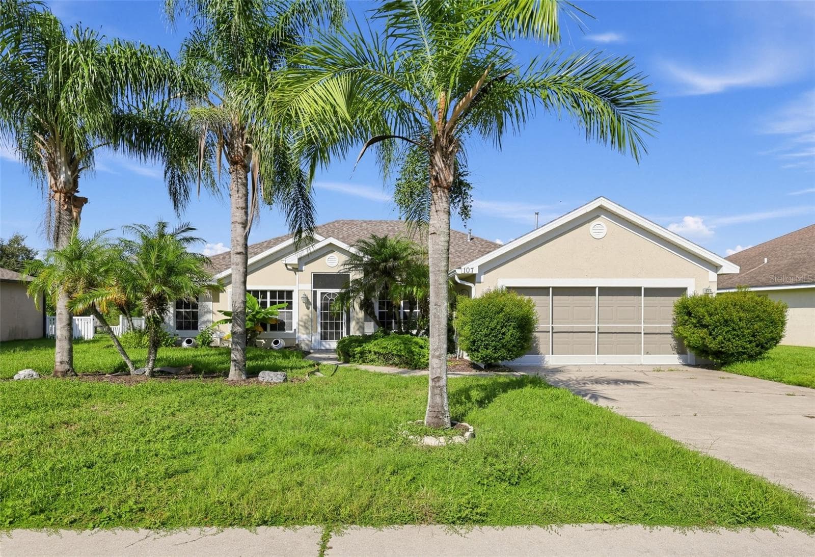 107 SANDERLING DR