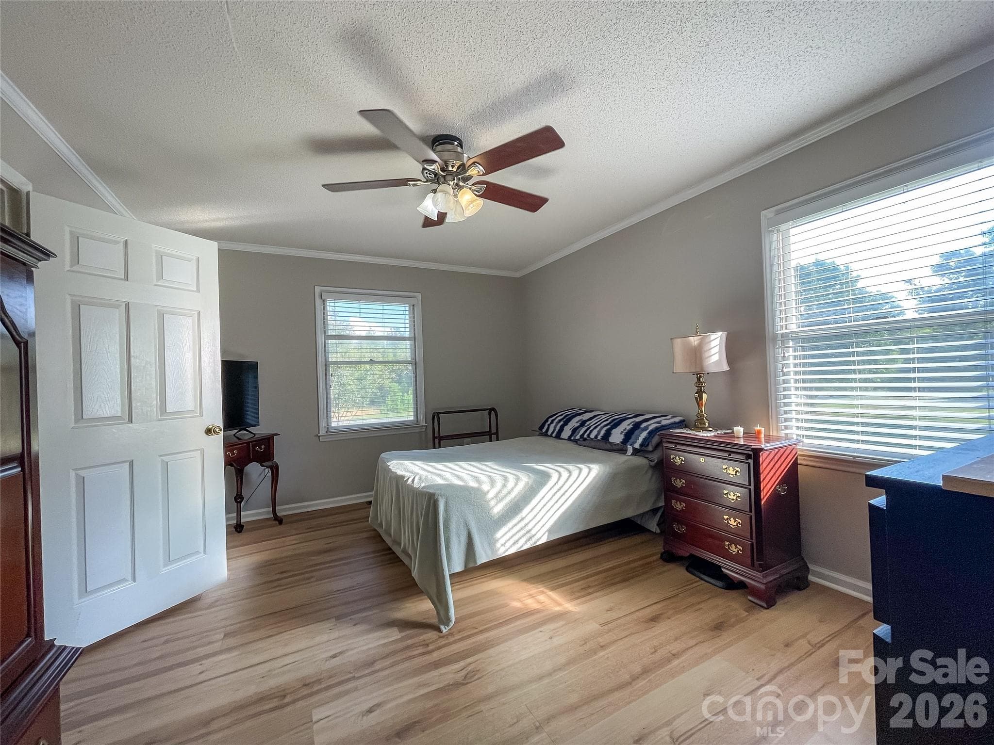 Single Family Residence at 2889 Shiloh Unity Road, Lancaster, photo 14 of 35