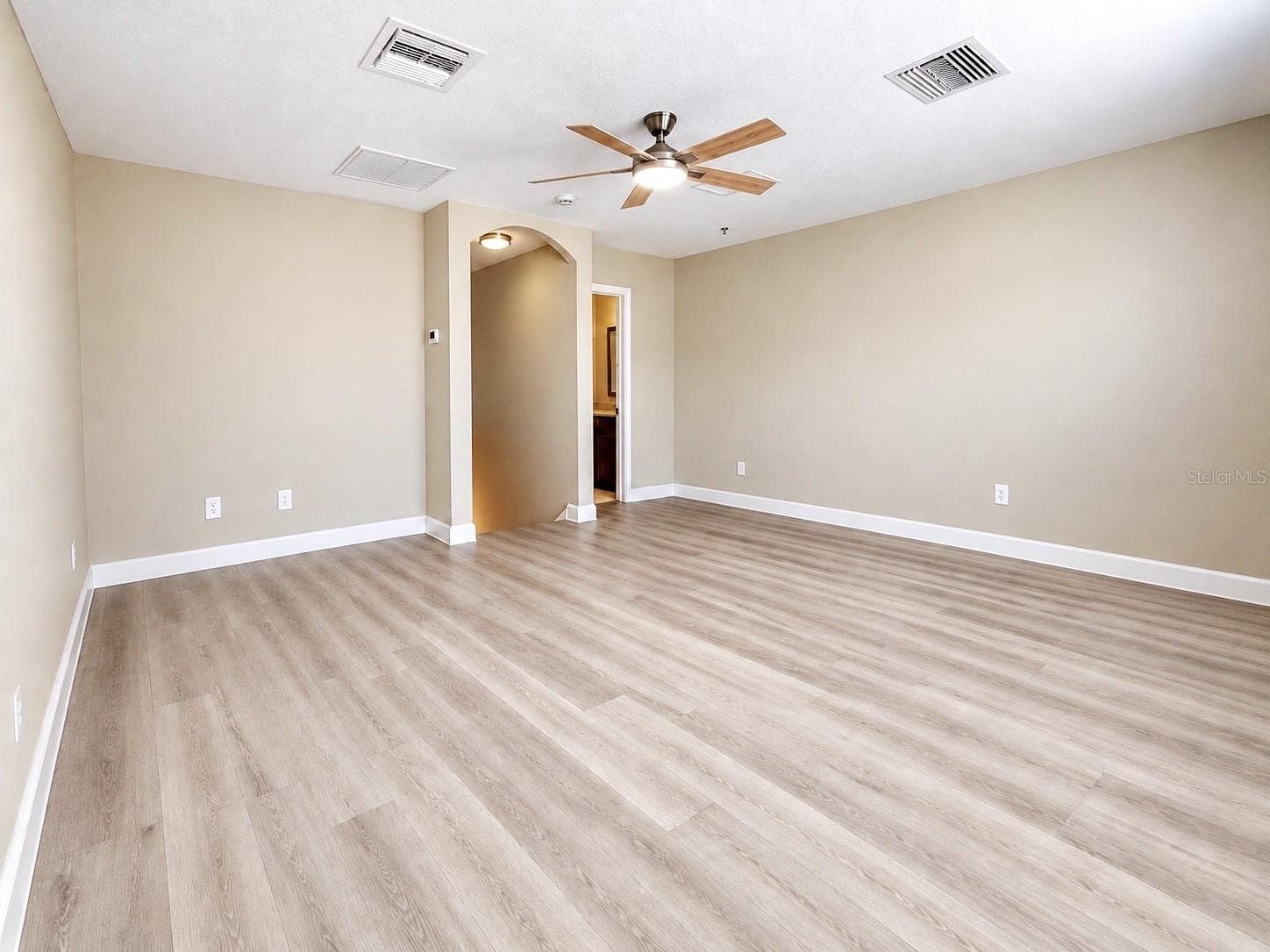 Single Family Residence at 27042 FIREBUSH DR, WESLEY CHAPEL, photo 13 of 45