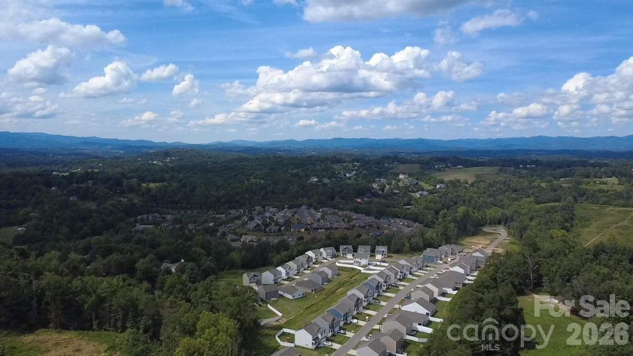 Single Family Residence at 216 Hyder Ridge Road, Asheville, photo 2 of 32