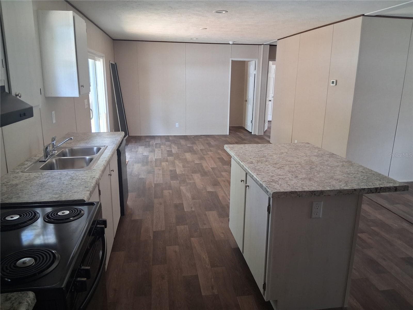 Single Family Residence at 6647 W VAN BUREN DR, HOMOSASSA, photo 10 of 18