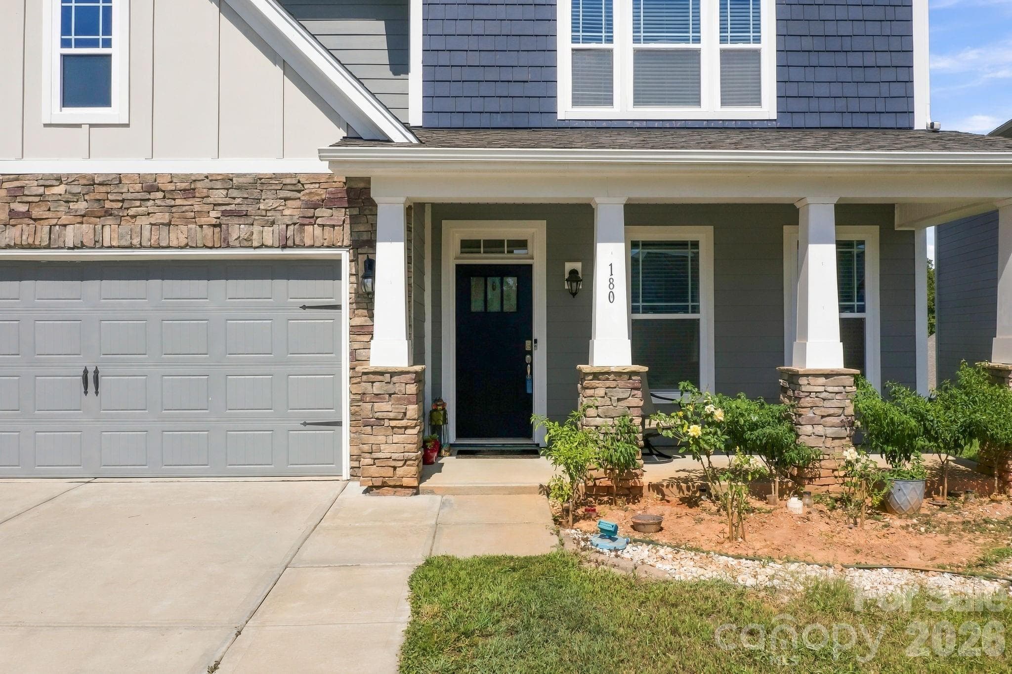 Single Family Residence at 180 Longleaf Drive, Mooresville, photo 3 of 64