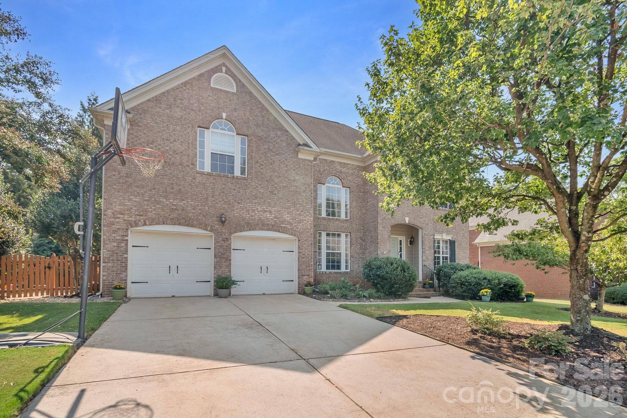 402 Deercross Lane