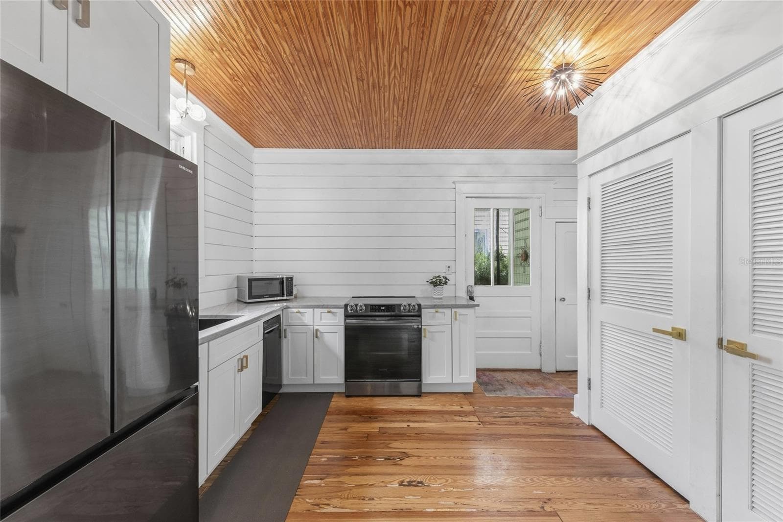 Nicely Renovated - 61 ABBOTT ST, ST AUGUSTINE