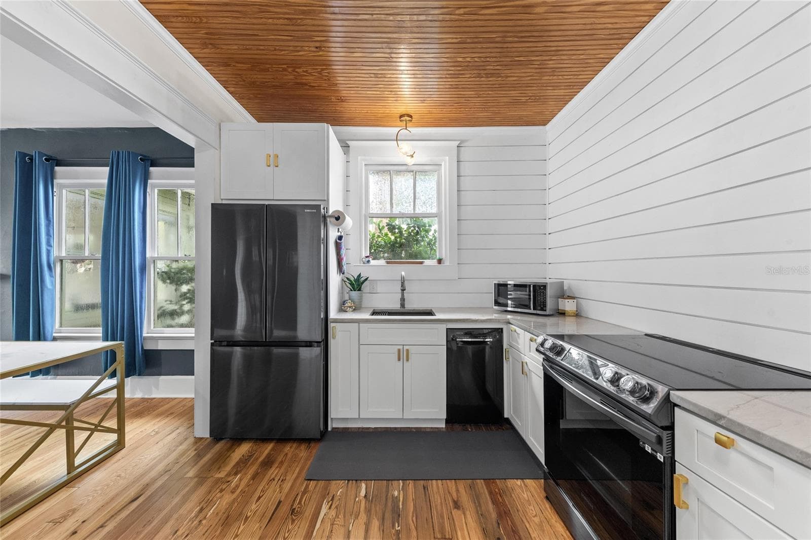 Beadboard Ceiling-Kitchen - 61 ABBOTT ST, ST AUGUSTINE