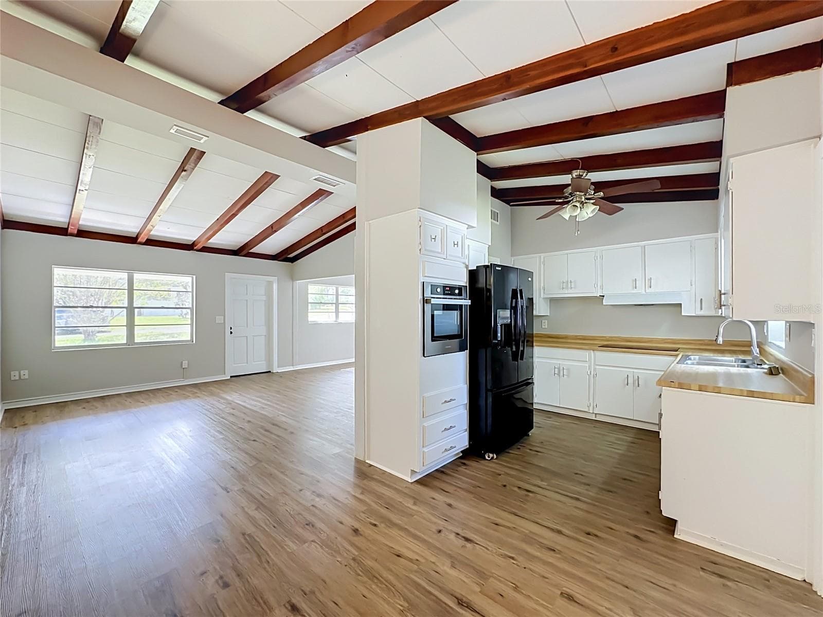 Kitchen - 304 SUNNYHILL LN, LAKELAND