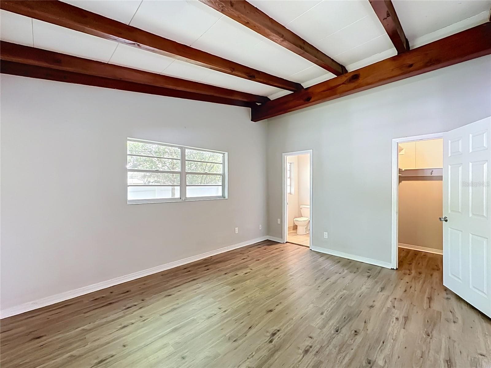 Primary Bedroom - 304 SUNNYHILL LN, LAKELAND